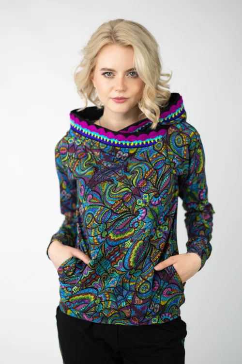 bluza z kapturemi szydełkową koronką kieszenie kolekcja MIST marka VIPPI design (7).jpg