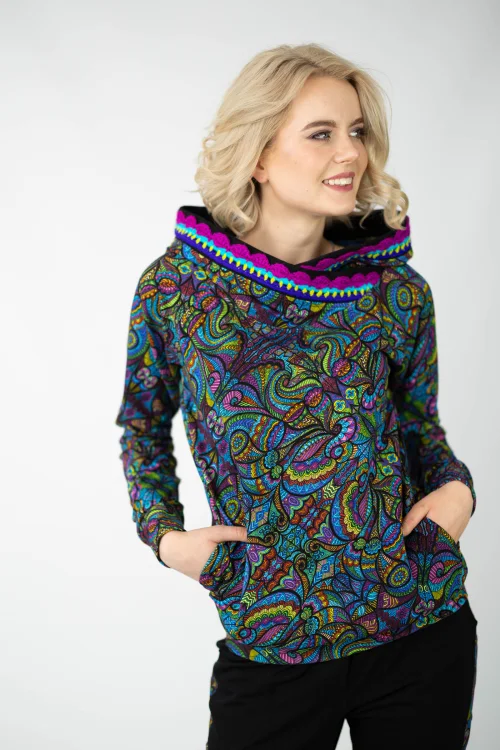 bluza z kapturemi szydełkową koronką kieszenie kolekcja MIST marka VIPPI design (8).jpg