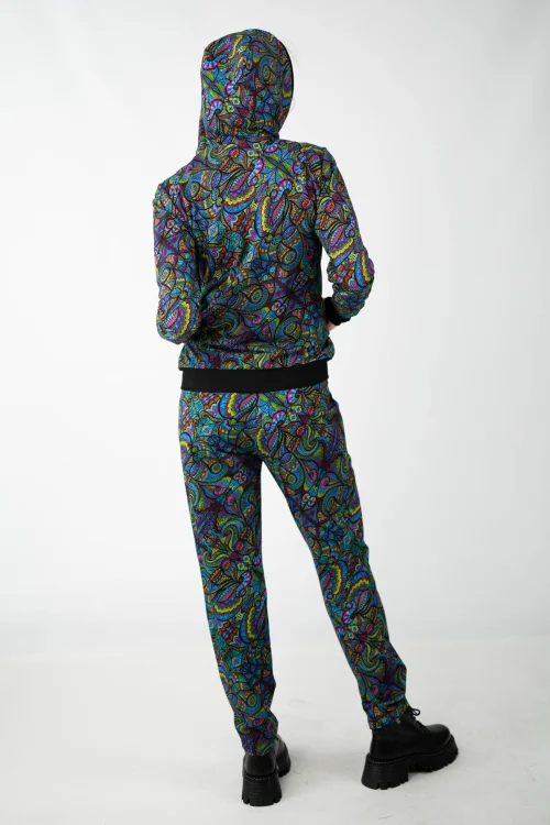 bluza z kapturem i kieszeniami  i spodnie z kolorowe luźne kieszenie kolekcja MIST marka VIPPI design (1).jpg