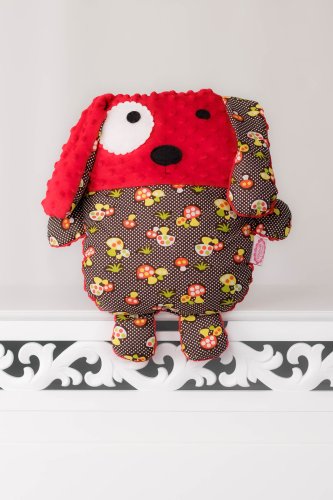 poducho przytulanka piesek czerwony muchomorki marka VIPPI DESIGN (3).jpg