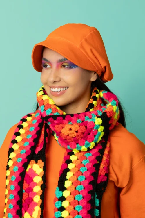 bluza pomarańczowa z szydełkowymi wstawkami na rękawach kolekcja szydełkowy szalik  marka VIPPI  DESIGN  (5).jpg
