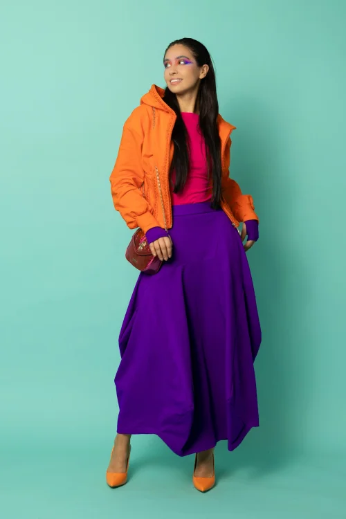 bluza gorsetowa pomarańzowa z szydełkowymi koronkami kolekcja KGart  i spódnica długa origami fioletowa kolekcja CRAZY BASIC marka VIPPI DESIGN (5).jpg