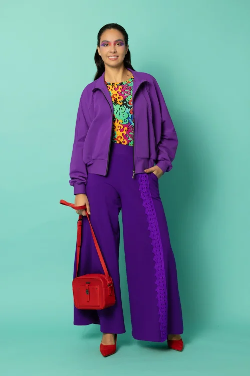 bluzka klasyczna kolekcja FLOW bluza baloon kolekcja CRAZY BASIC jasny fiolet i spodnie  z szydełkową koronka kolekcja-KGart-marka-VIPPI-DESIGN (5).jpg