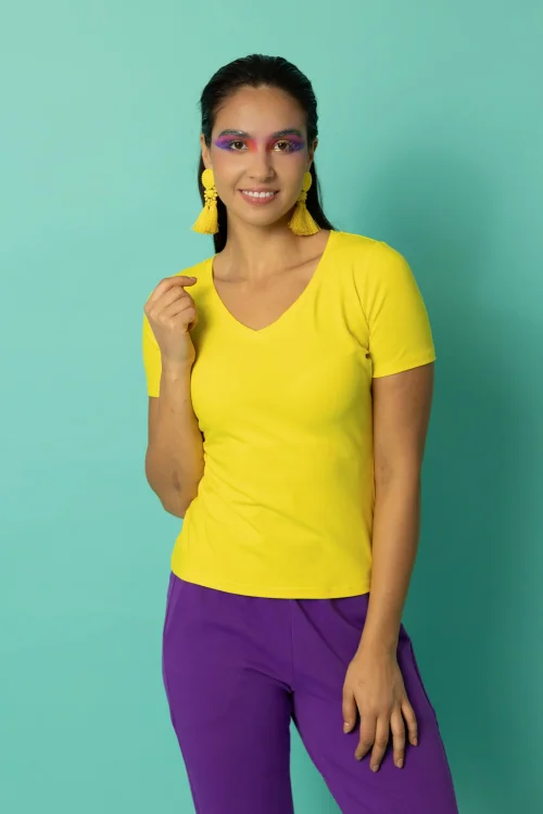 bluzka klasyczna krótki rękaw serek żołta  kolekcja CRAZY BASIC marka VIPPI DESIGN (3).jpg