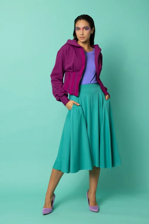 bluzka klasyczna wiskozowa lila i spodnica wiskozowa turkusowa z koła kolekcja CRAZY BASIC i bluza gorsetowa cyklamenowa kolecja KGart  marka VIPPI DESIGN  (1).jpg