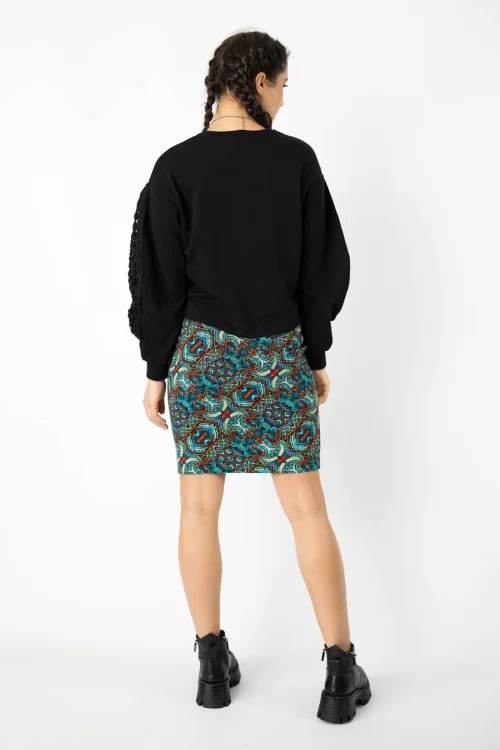 bluza czarna KGart z szdełkowymi wstawkami na rękawach  i spódnica mini kolekcja INDI blue marka VIPPI DESIGN (1).jpg