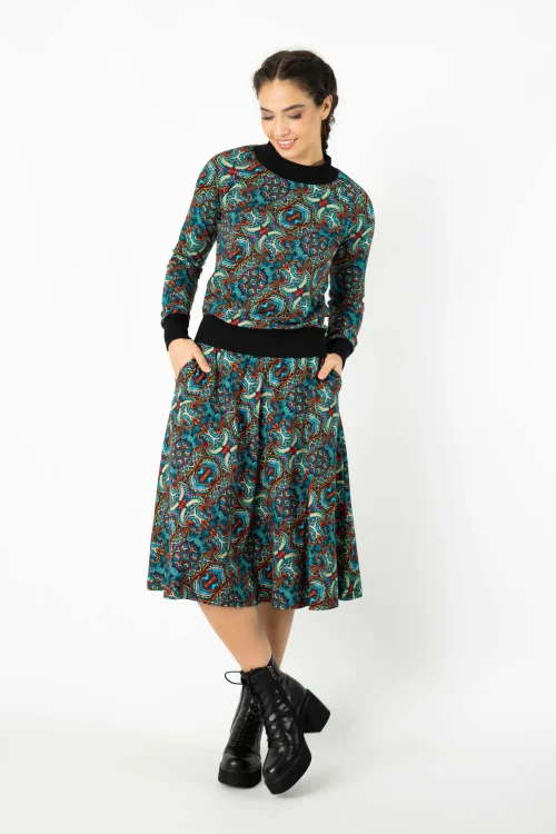 bluzka sportowa reglanowa i spodnica midi z kieszeniami  kolekcja INDI blue marka VIPPI DESIGN (4).jpg