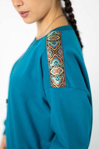 bluza  z ozdobnymi taśmami kolekcja INDI blue marka VIPPI DESIGN  (1).jpg