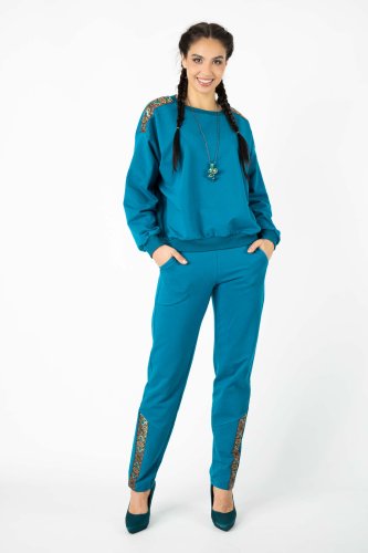 bluza i spodnie petrolowe z ozdobnymi taśmami kolekcja INDI blue marka VIPPI DESIGN  (3).jpg