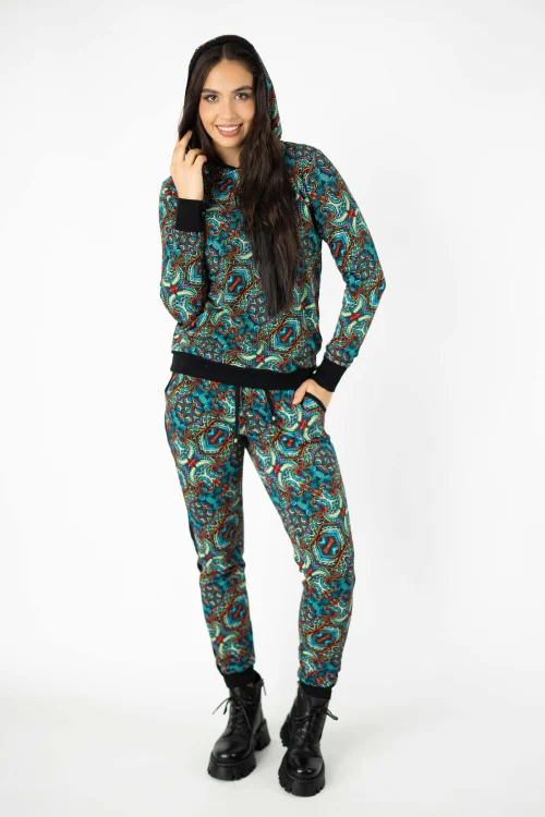 bluza z kapturem i kieszeniami i spodnie z lampasami kolekcja INDI blue marka VIPPI DESIGN   (1).jpg