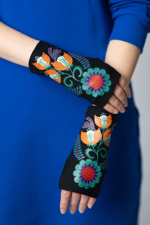 rękawiczki mitenki  z aplikacjami-marka-VIPPI-DESIGN (4).jpg