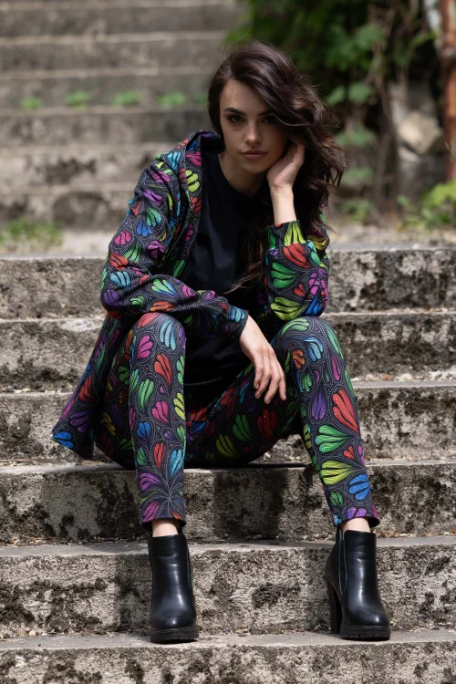 bluza lużna z kontra z tyłu kolorowa  i spodnie klasyczne kolorowe kolekcja WIND grey marka VIPPI DESIGN (21).jpg