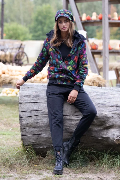 bluza kurtka ocieplana z golfem i spodnie czarne joggery kolekcja WIND grey marka VIPPI DESIGN (2).jpg