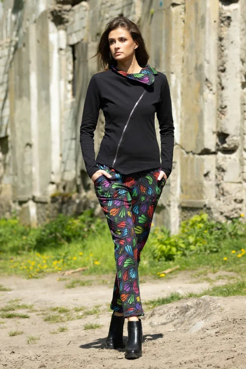 bluza czarna asymetryczna i spodnie z mankietami kolekcja WIND grey marka VIPPI DESIGN  (5).jpg