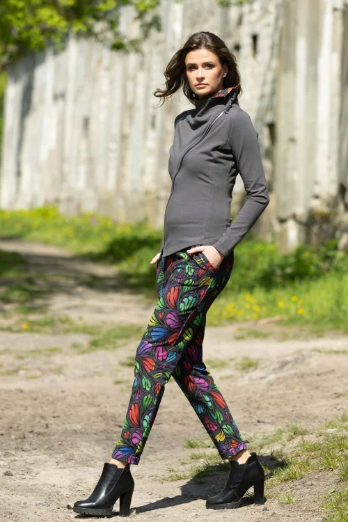 bluza szara asymetryczna i spodnie z mankietami kolekcja WIND grey marka VIPPI DESIGN (7).jpg