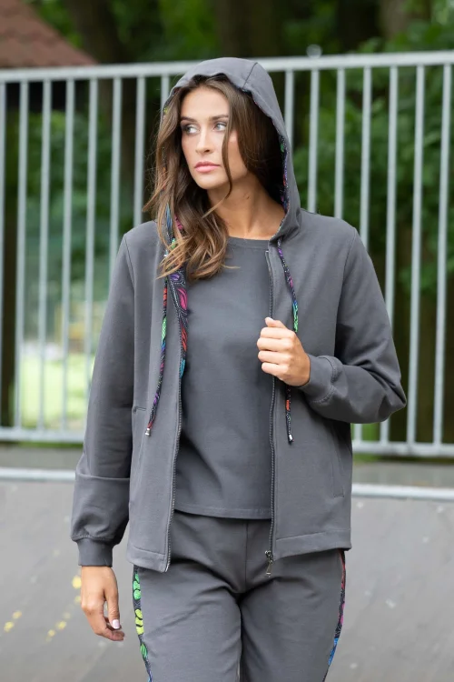 bluza szara z kontrą z tyłu kolekcja WIND grey marka VIPPI DESIGN-98 (8).jpg