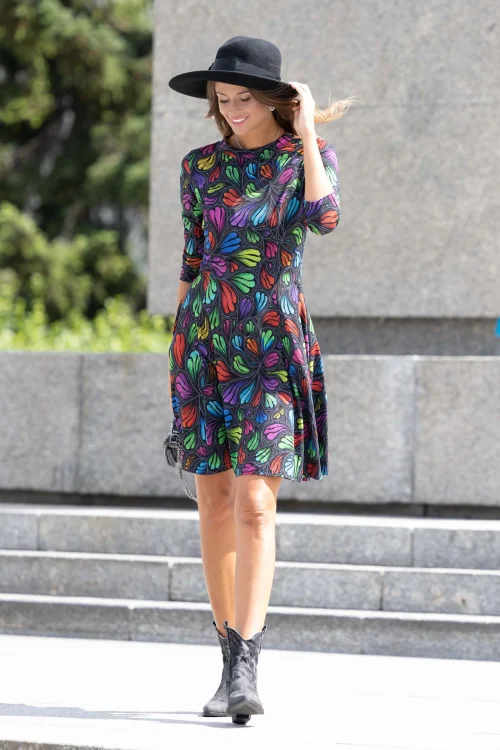 sukienka mini rozkloszowana dekolt stójka  kolekcja WIND grey marka VIPPI DESIGN (6).jpg