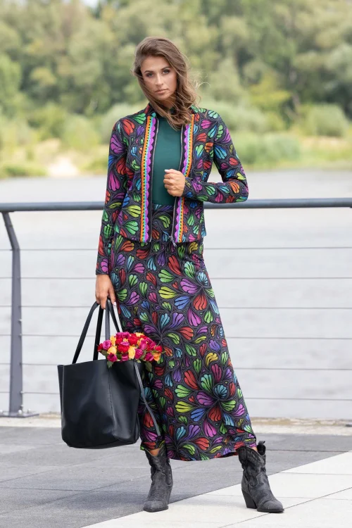 żakiet  z szydełkową koronką i spodnica długa wiskozowa dzwonek  kolekcja WIND grey marka VIPPI DESIGN (4).jpg