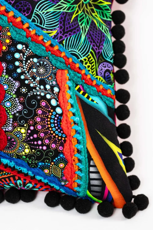 Poduszka-KGart-patchwork-marka-VIPPI-DESIGN-rozmiar-S-3c.jpg