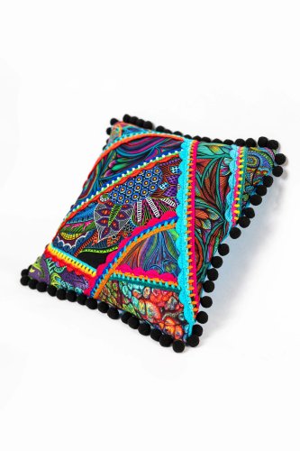 Poduszka-KGart-patchwork-marka-VIPPI-DESIGN-rozmiar-S-7b.jpg