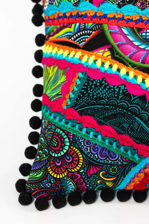 Poduszka-KGart-patchwork-marka-VIPPI-DESIGN-rozmiar-S-8b.jpg