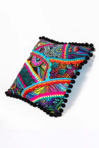 Poduszka-KGart-patchwork-marka-VIPPI-DESIGN-rozmiar-S-8c.jpg