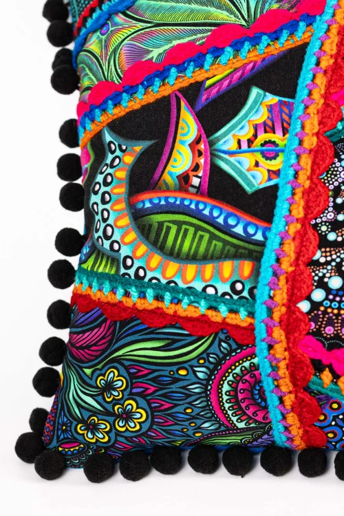 Poduszka-KGart-patchwork-marka-VIPPI-DESIGN-rozmiar-S-9b.jpg