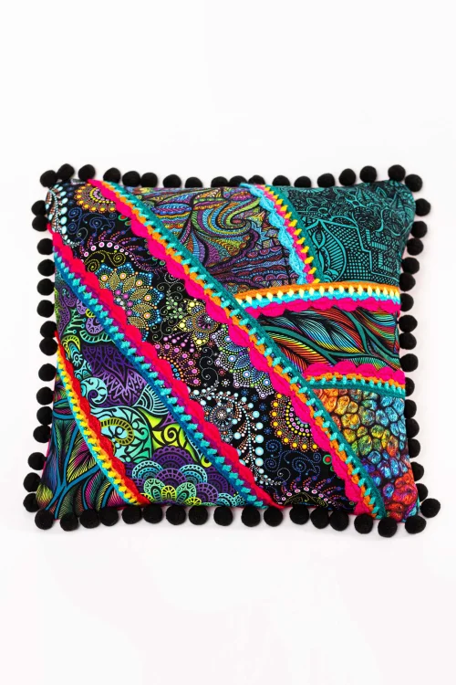Poduszka-KGart-patchwork-marka-VIPPI-DESIGN-rozmiar-S-11.jpg