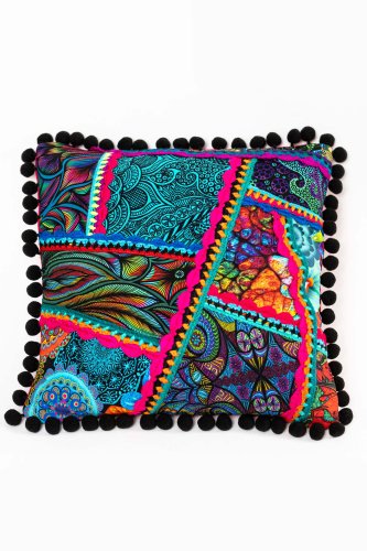 Poduszka-KGart-patchwork-marka-VIPPI-DESIGN-rozmiar-S-12.jpg
