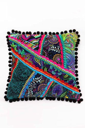 Poduszka-KGart-patchwork-marka-VIPPI-DESIGN-rozmiar-M-5.jpg