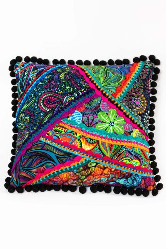 Poduszka-KGart-patchwork-marka-VIPPI-DESIGN-rozmiar-M-8.jpg