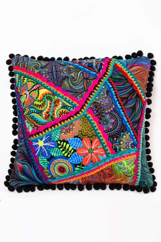 Poduszka-KGart-patchwork-marka-VIPPI-DESIGN-rozmiar-L-1.jpg