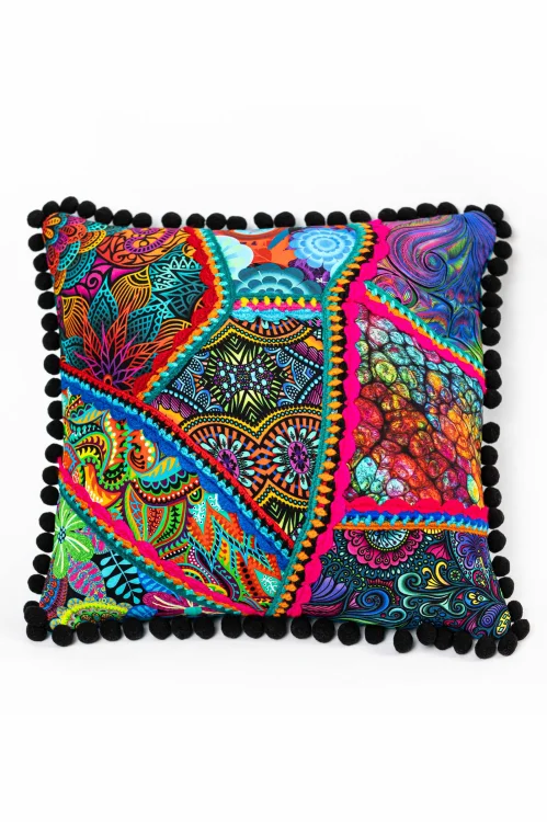 Poduszka-KGart-patchwork-marka-VIPPI-DESIGN-rozmiar-L-2.jpg