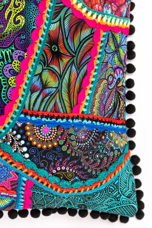 Poduszka-KGart-patchwork-marka-VIPPI-DESIGN-rozmiar-L--9a.jpg