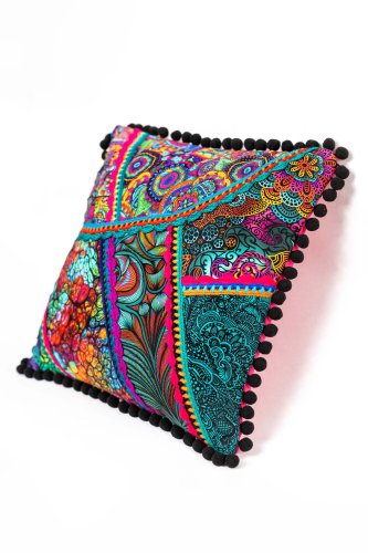 Poduszka-KGart-patchwork-marka-VIPPI-DESIGN-rozmiar-L--10c.jpg