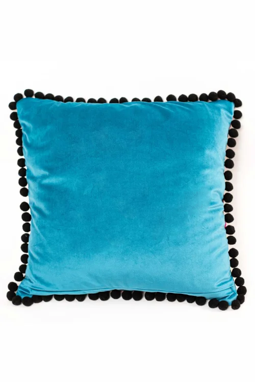 Poduszka-KGart-patchwork-marka-VIPPI-DESIGN-rozmiar-L-tył-niebieski.jpg