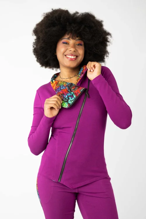 bluza-asymetryczna-cyklamen-i-spodnie-cyklamen--z-lampasami,-kolekcja-SHINY-marka-VIPPI-DESIGN-2.jpg