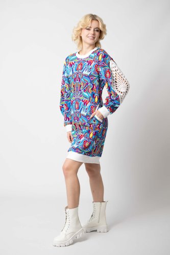 sukienka sportowa kolorowa z szydełkowymi wstawkami na rękawach kolekcja MEXICO white marka VIPPI DESIGN (6).jpg