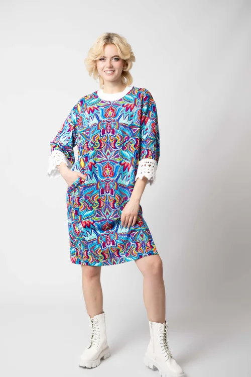 sukienka mini luźna z szydełkowymi mankietami kolekcja MEXICO white marka VIPPI DESIGN (10).jpg