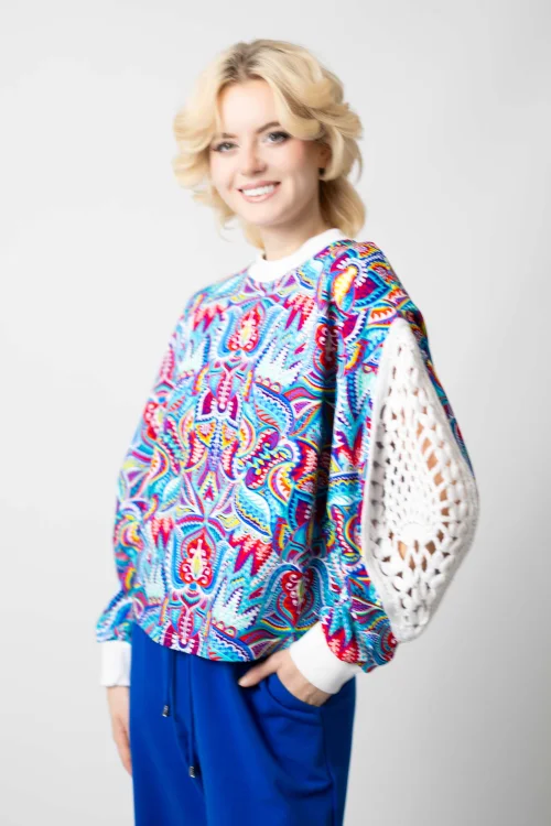 bluza chakolorowa z szydełkowymi wstawkami na rękawzch  kolekcja MEXICO marka VIPPI DESIGN  (4).jpg