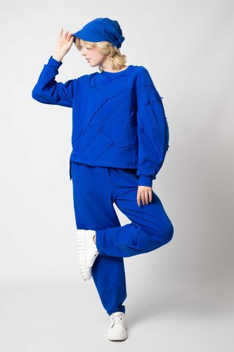 bluza chabrowa z aplikacjami kolekcja UPCYKLING KGart  i spodnie chabrowe baloon kolekcja BASIC marka VIPPI DESIGN (11).jpg