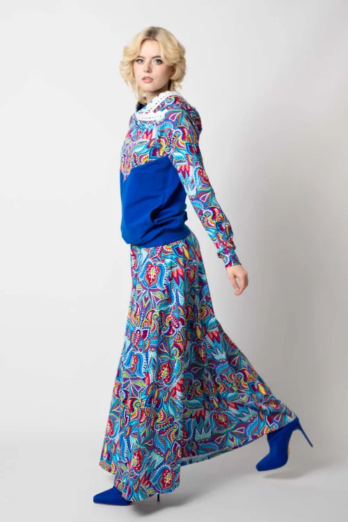 bluza chabrowa z szydełkową koronką na kapturze i długa spodnica kolorowa kolekcja MEXICO white marka VIPPI DESIGN (6).jpg