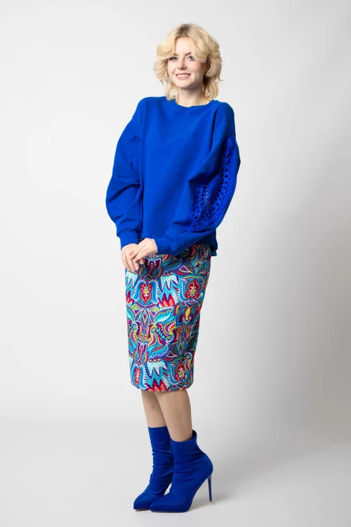 bluza chabrowa z szydełkowymi wstawkami na rękawach KGart i spódnica midi ołówkowa kolekcja MEXICO white marka VIPPI DESIGN- (3).jpg