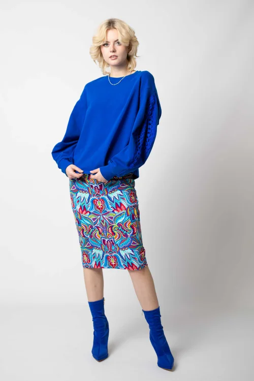 bluza chabrowa z szydełkowymi wstawkami na rękawach KGart i spódnica midi ołówkowa kolekcja MEXICO white marka VIPPI DESIGN- (6).jpg