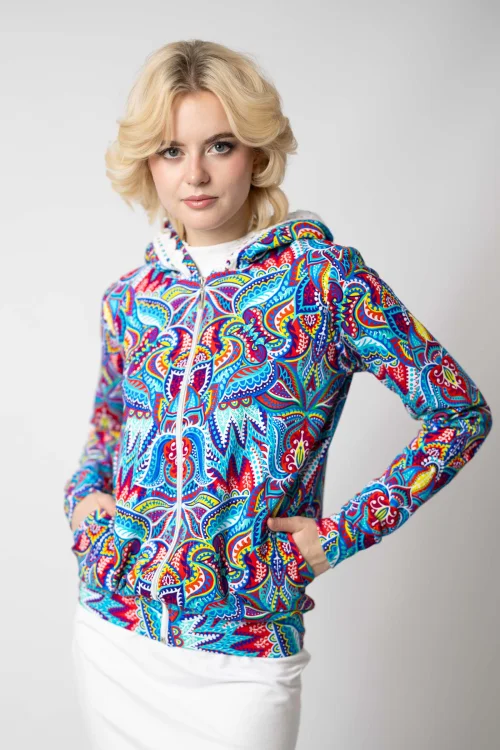 bluza bomberka kolorowa  z szydełkową koronką na kapturze kolekcja MEXICO white marka VIPPI DESIGN (7).jpg