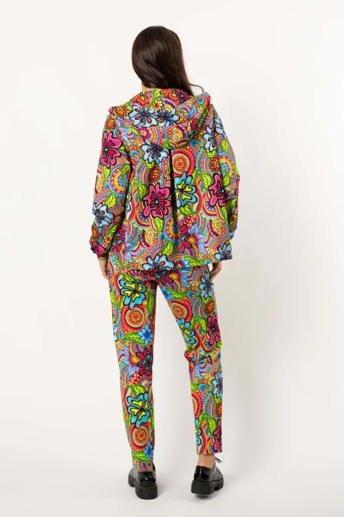 bluzka czarna kimonowa z troczkami spodnie luźne i bluza z kontrą z tyłu kolekcja DOLCE marka VIPPI DESIGN (7).jpg