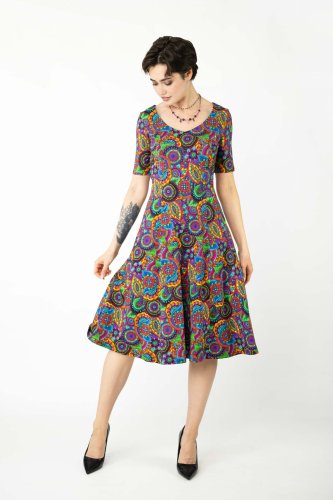 Sukienka-midi-rozkloszowana-kolekcja-BLISS-marka-Vippi-design-2.jpg