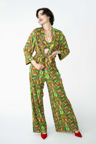spodnie-wiskozowe-rozszerzone-na-dole,-kimono-krótkie-i-top-wiazany-kolekcja-MEXICO-marka-vippi-design-12.jpg