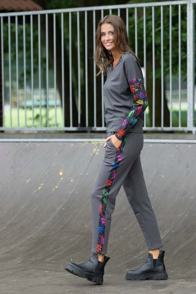 Spodnie luźne  z lampasami grafit "WIND" grey 