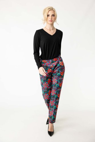 Spodnie wąskie w kant "SECRET"